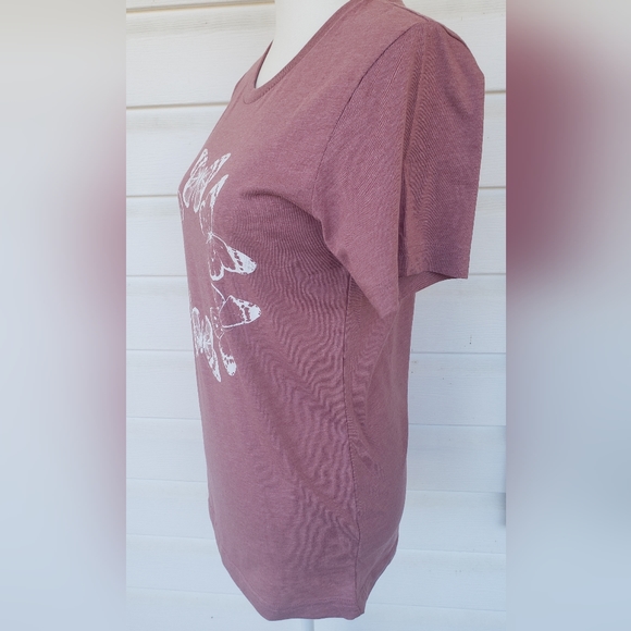 Pink Butterfly Shirt! S, M, L Sizes! - Picture 9 of 9